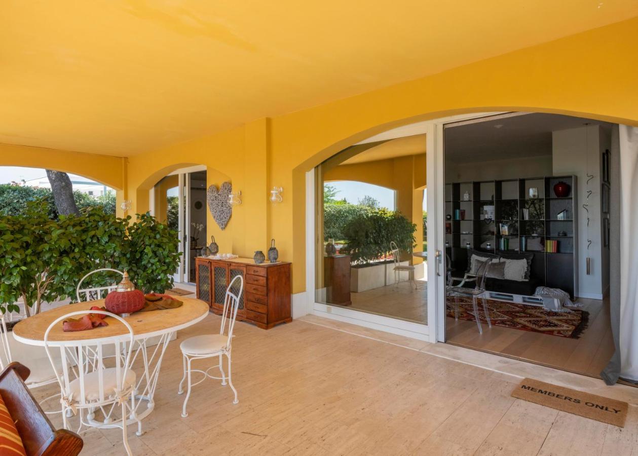 Tra Gli Alberi E Il Mare Bed & Breakfast Sirolo Luaran gambar